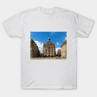 Place de la Bourse, Bordeaux, france centre of culture tourism T-Shirt